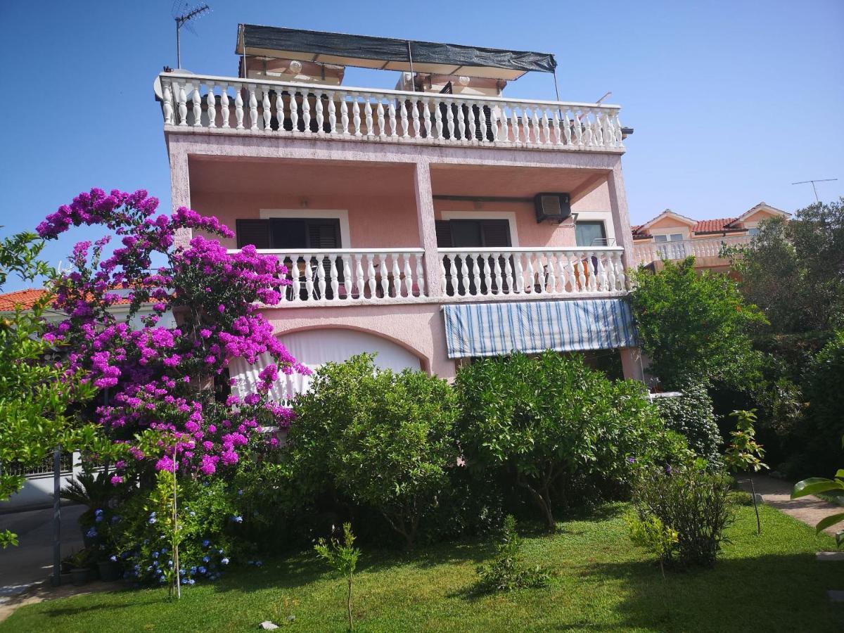 Apartments Daniela Водице Экстерьер фото