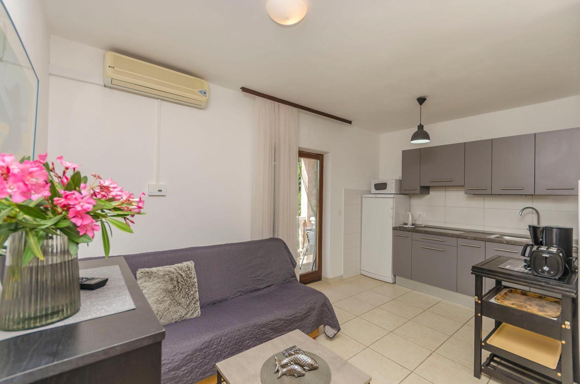 Apartments Daniela Водице Экстерьер фото
